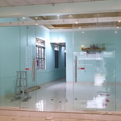 Cửa kính cường lực